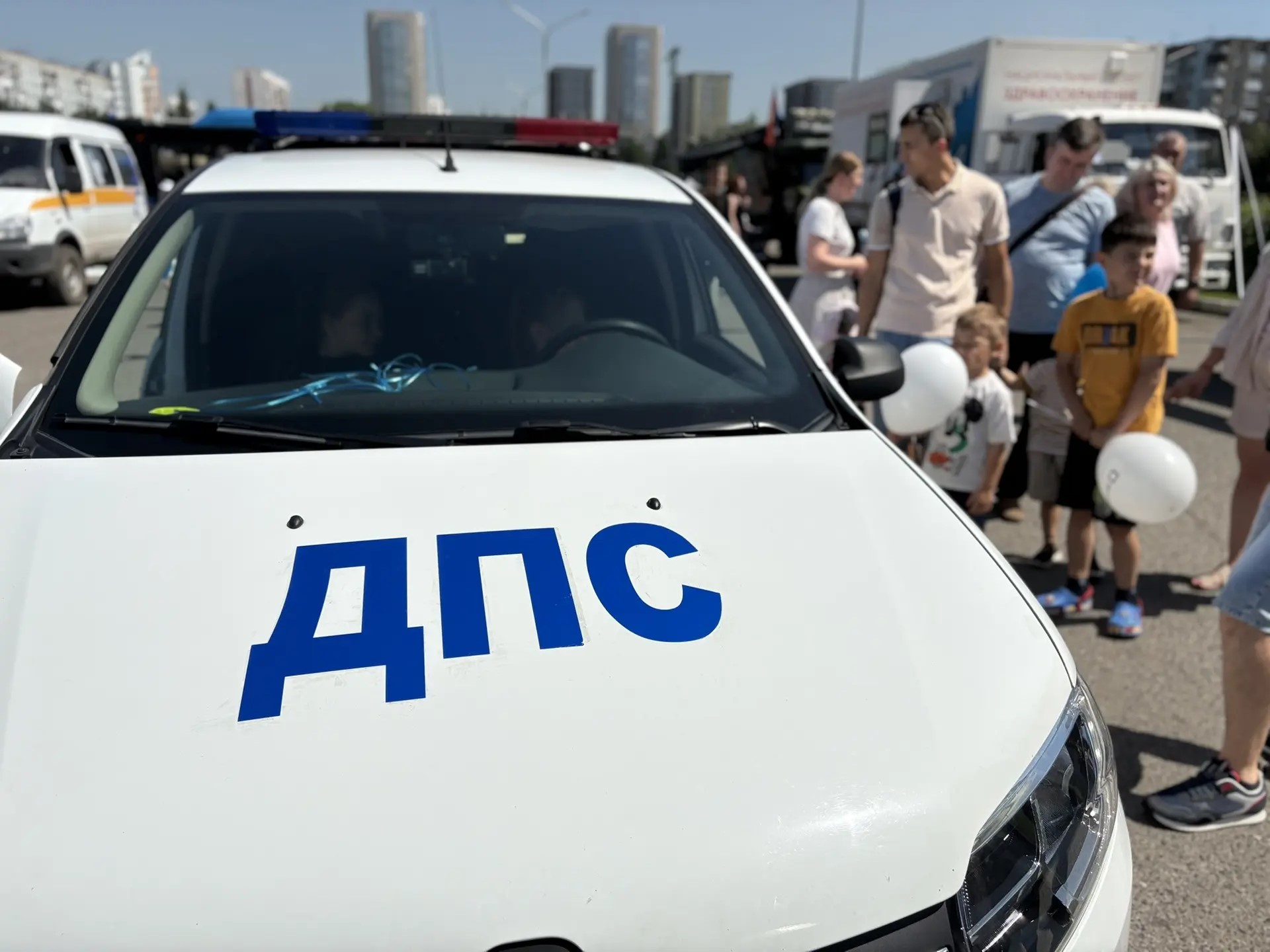 77038bc7-e958-4130-b0a7-c61136aff075.jpg