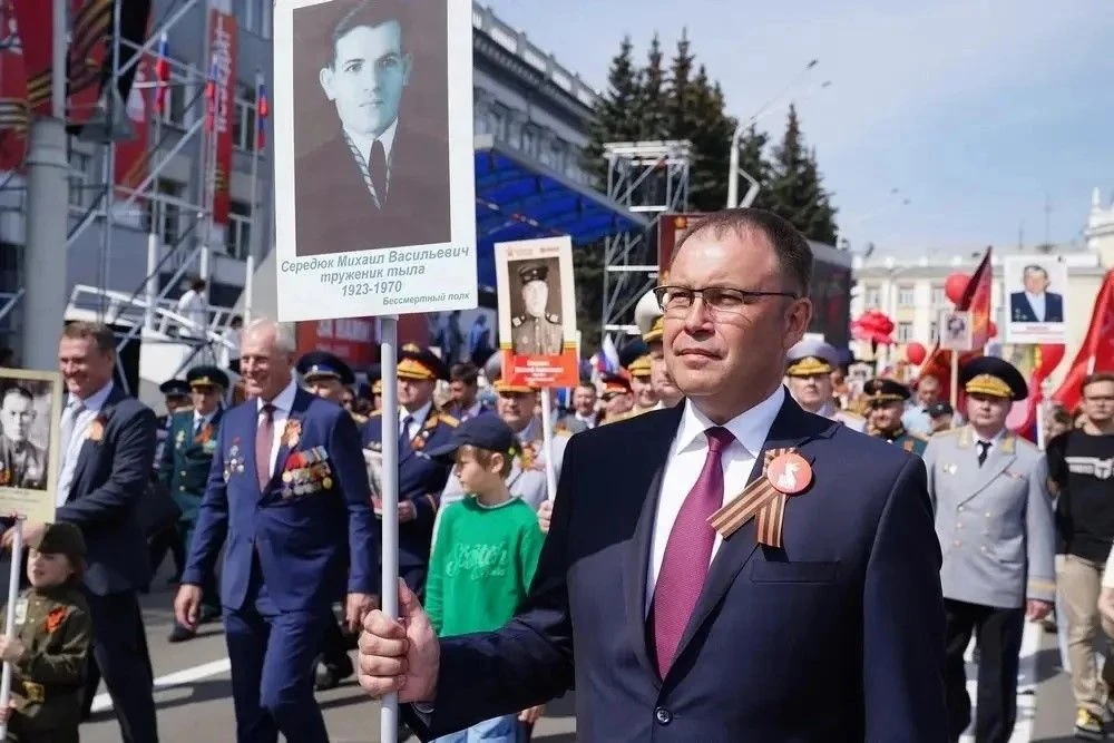 Бессмертный Полк1.jpg Бессмертный Полк1.jpg