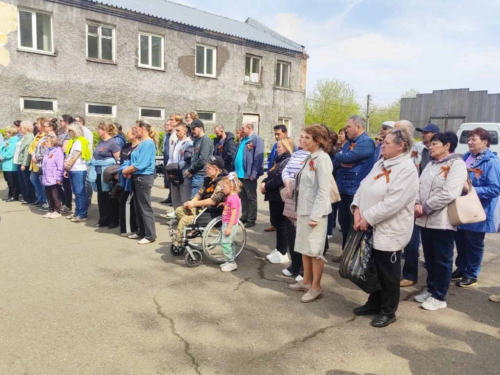 Возложение цветов 10.jpg