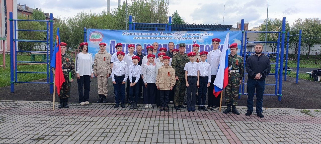 ВстречасмолодежьюМеждуреченск.jpg