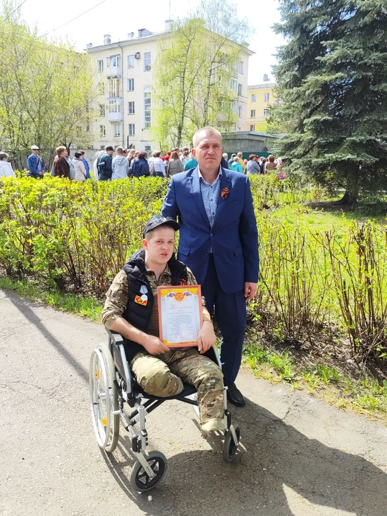 Возложение цветов 1.jpg