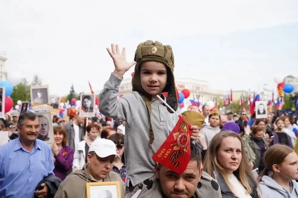 Бессмертный Полк2.jpg Бессмертный Полк2.jpg