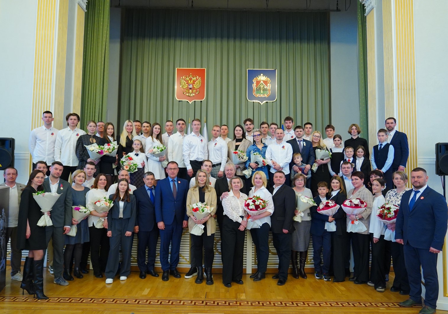 31.03 хоккеисты награждение5.jpeg 31.03 хоккеисты награждение5.jpeg