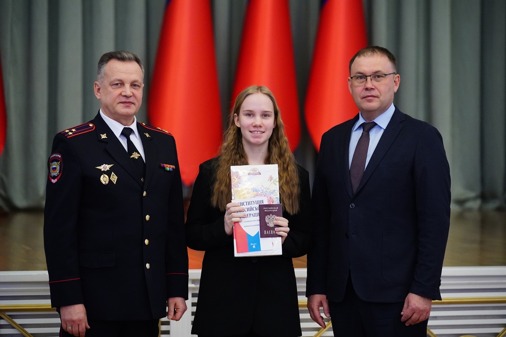 вручение паспортов 1.jpg вручение паспортов 1.jpg